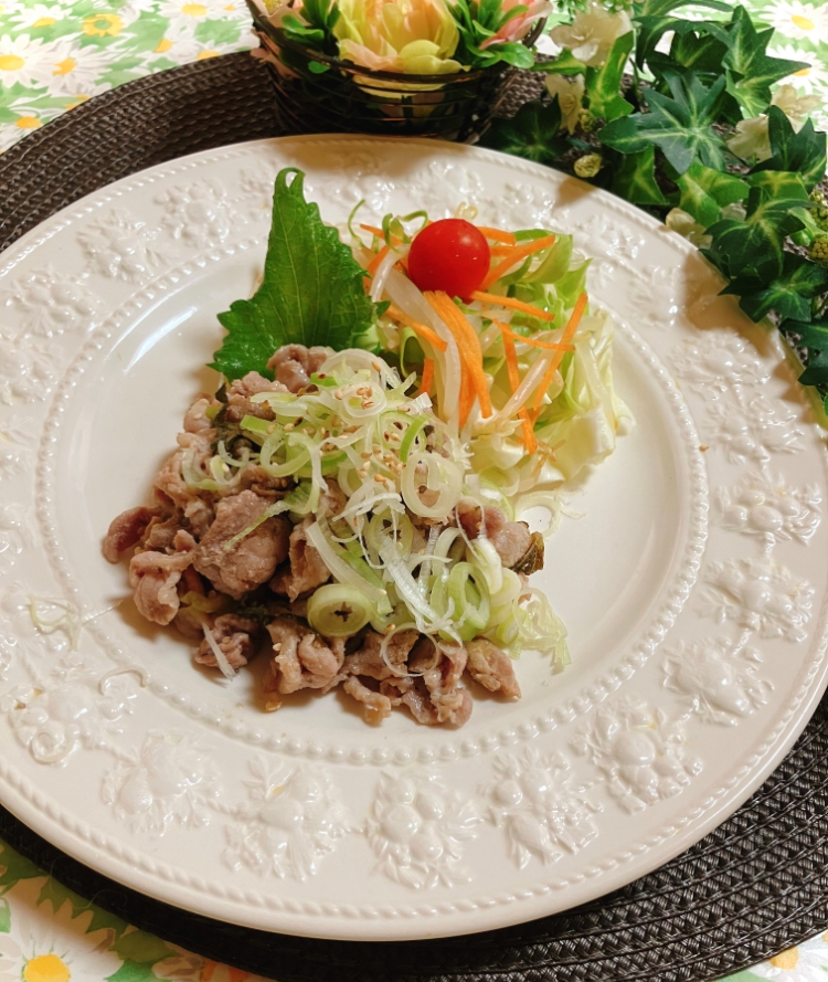 無限多古米！豚こまと薬味のレモン塩麹炒め