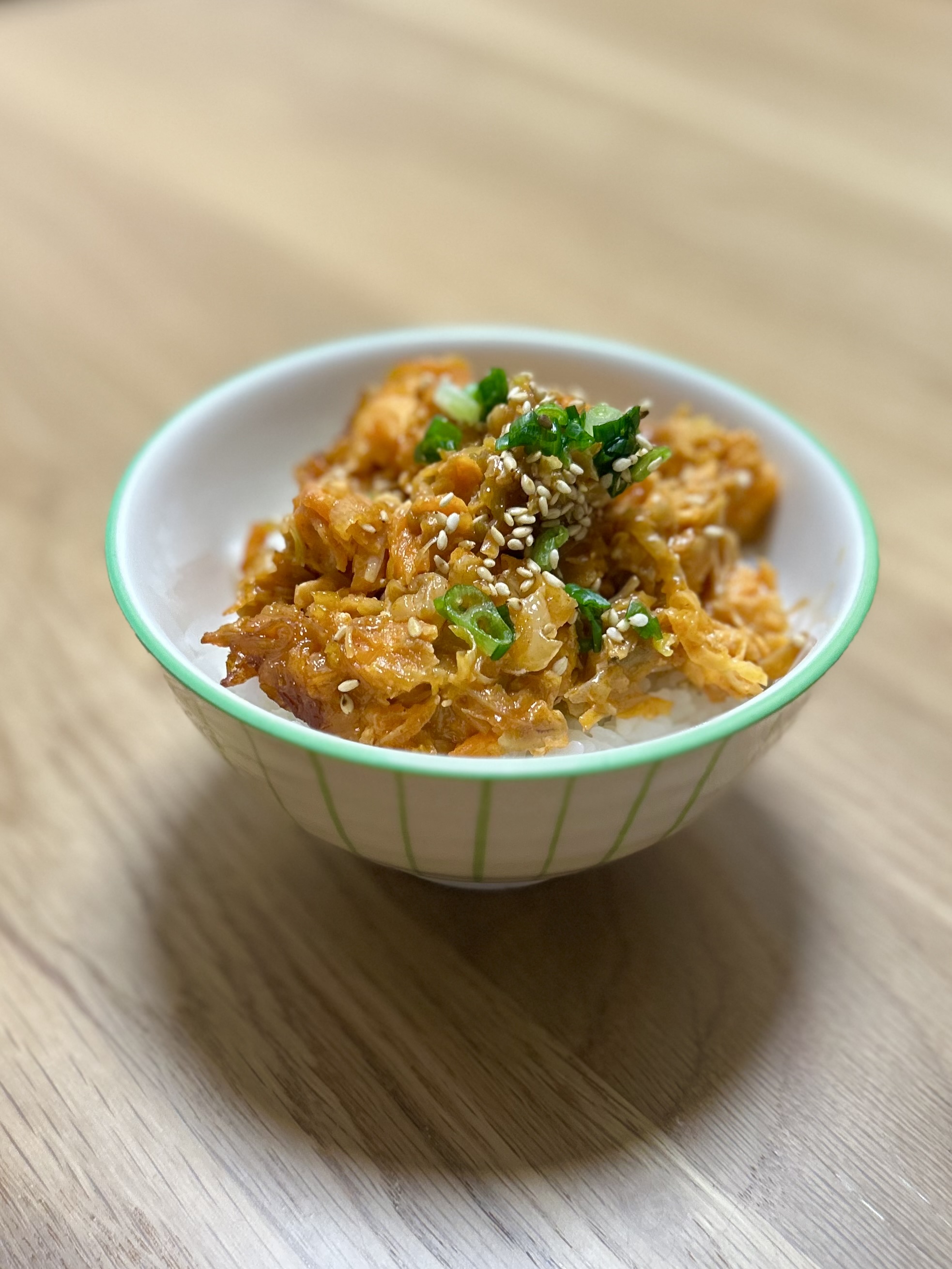 多(た)くさんかけて！古(コ)チュマヨ鮭