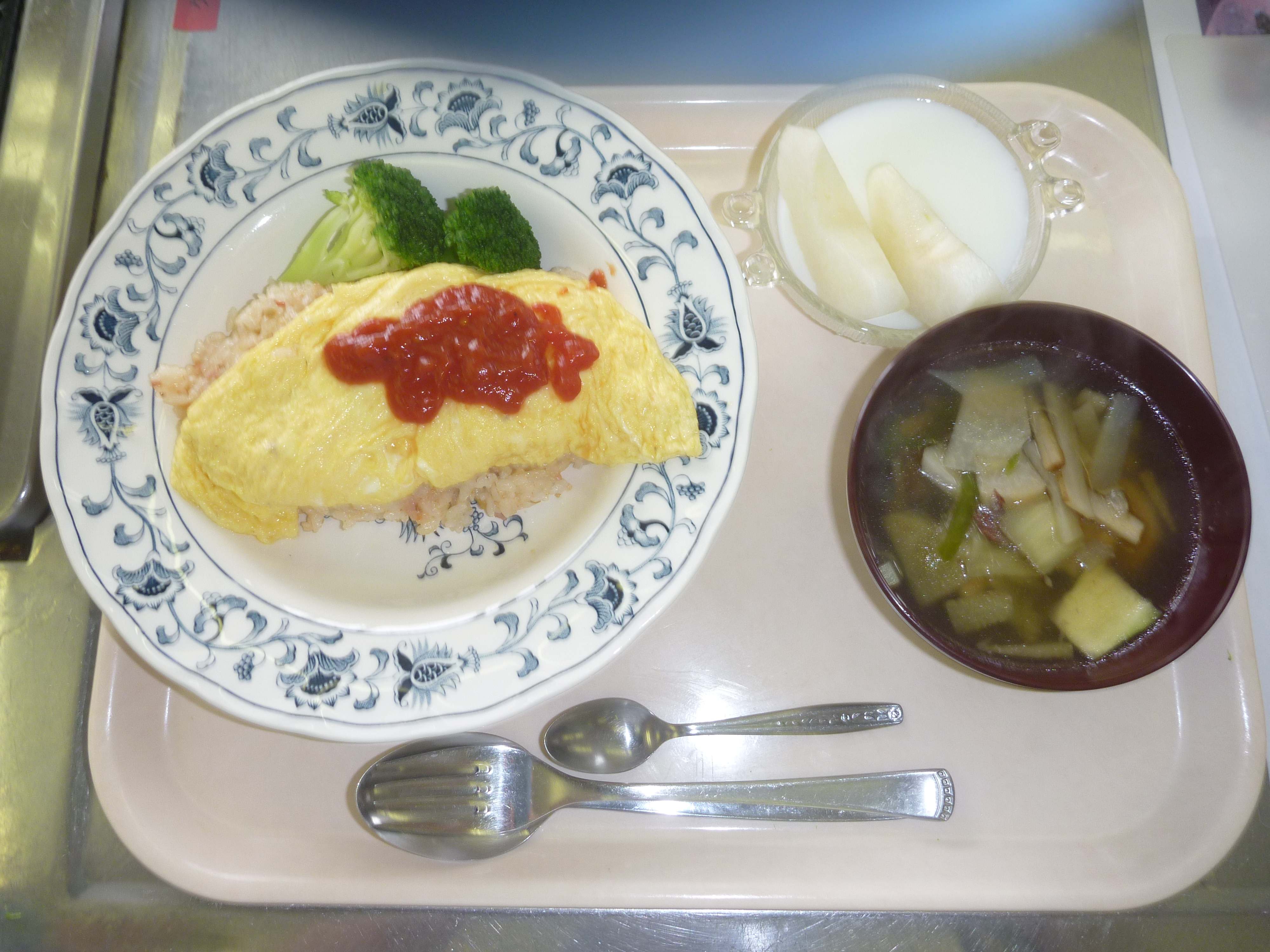 多古米たきこみオムライス