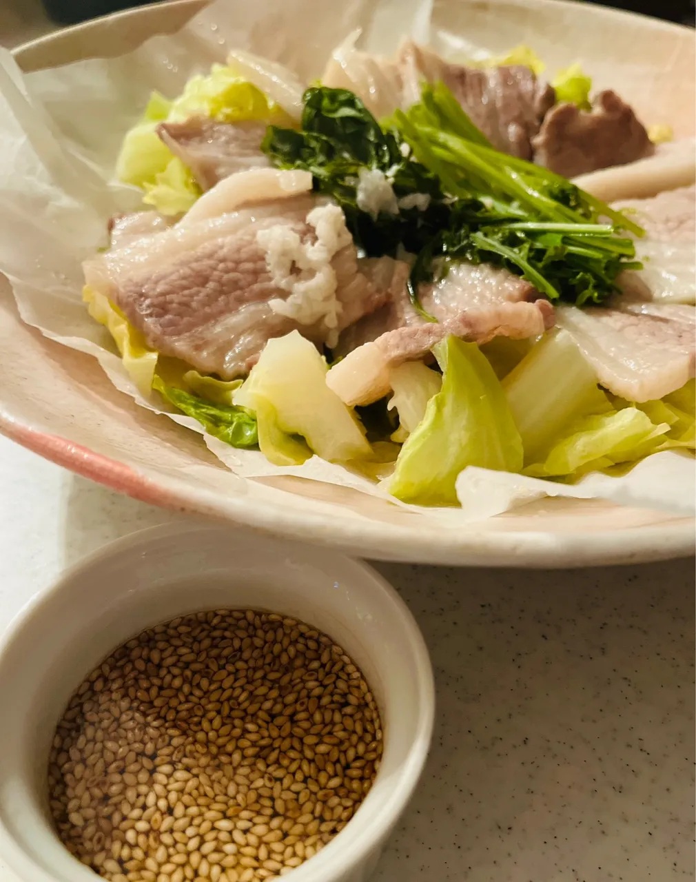 蒸し豚とたっぷり野菜の香味だれ