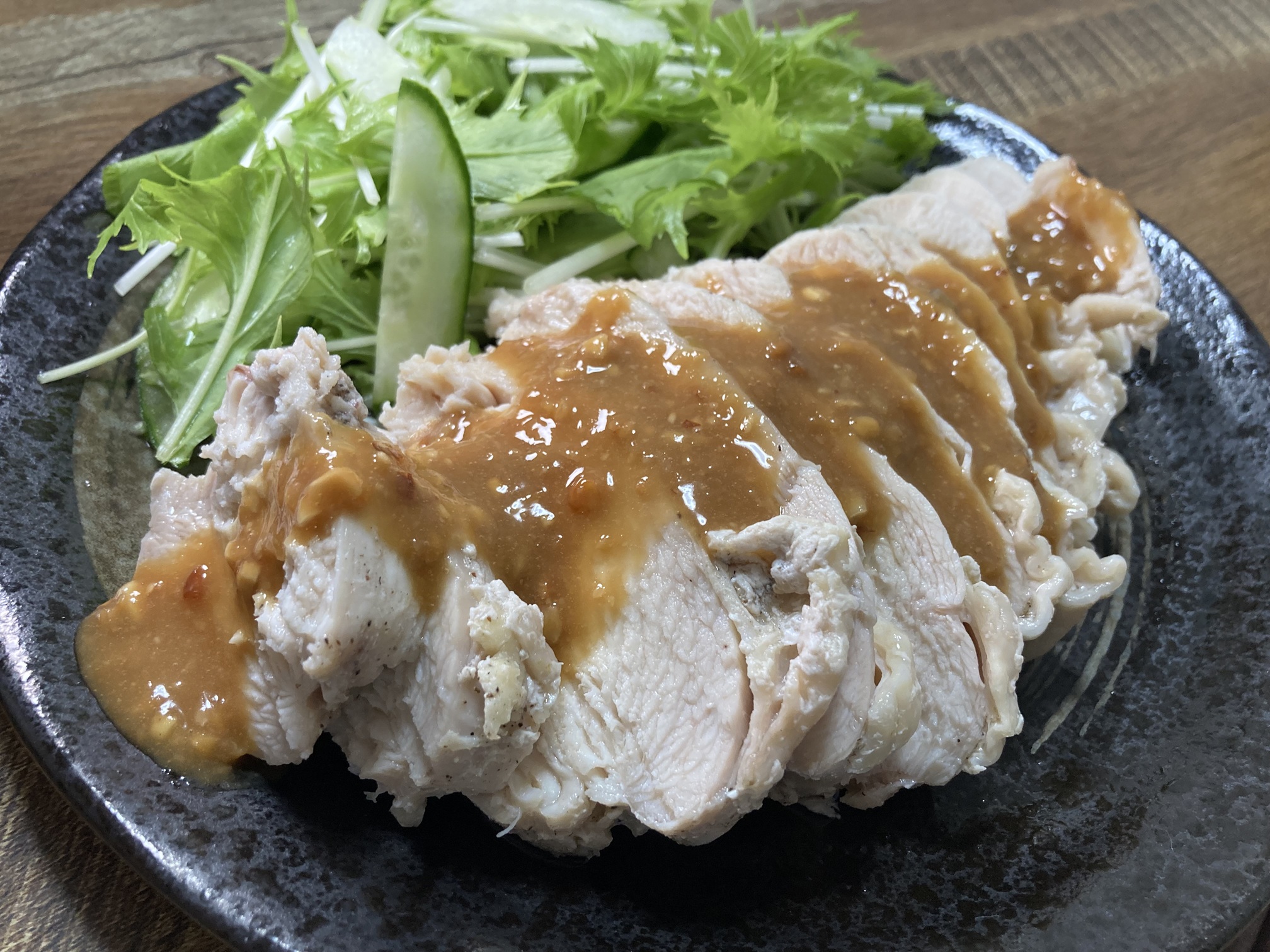 胸躍る♪鶏むね肉の味噌バタピー