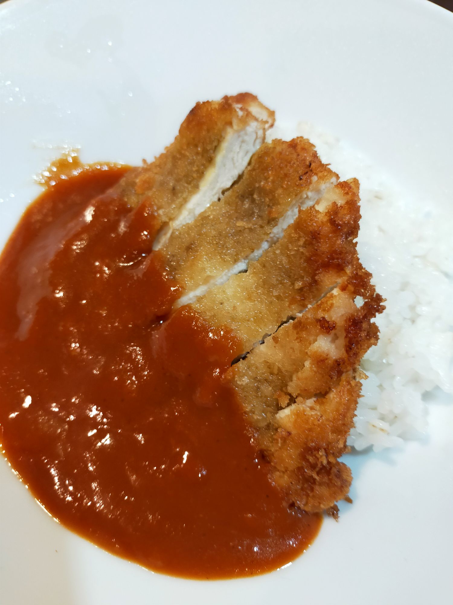 スパイス香るジューシーチキンカツカレー