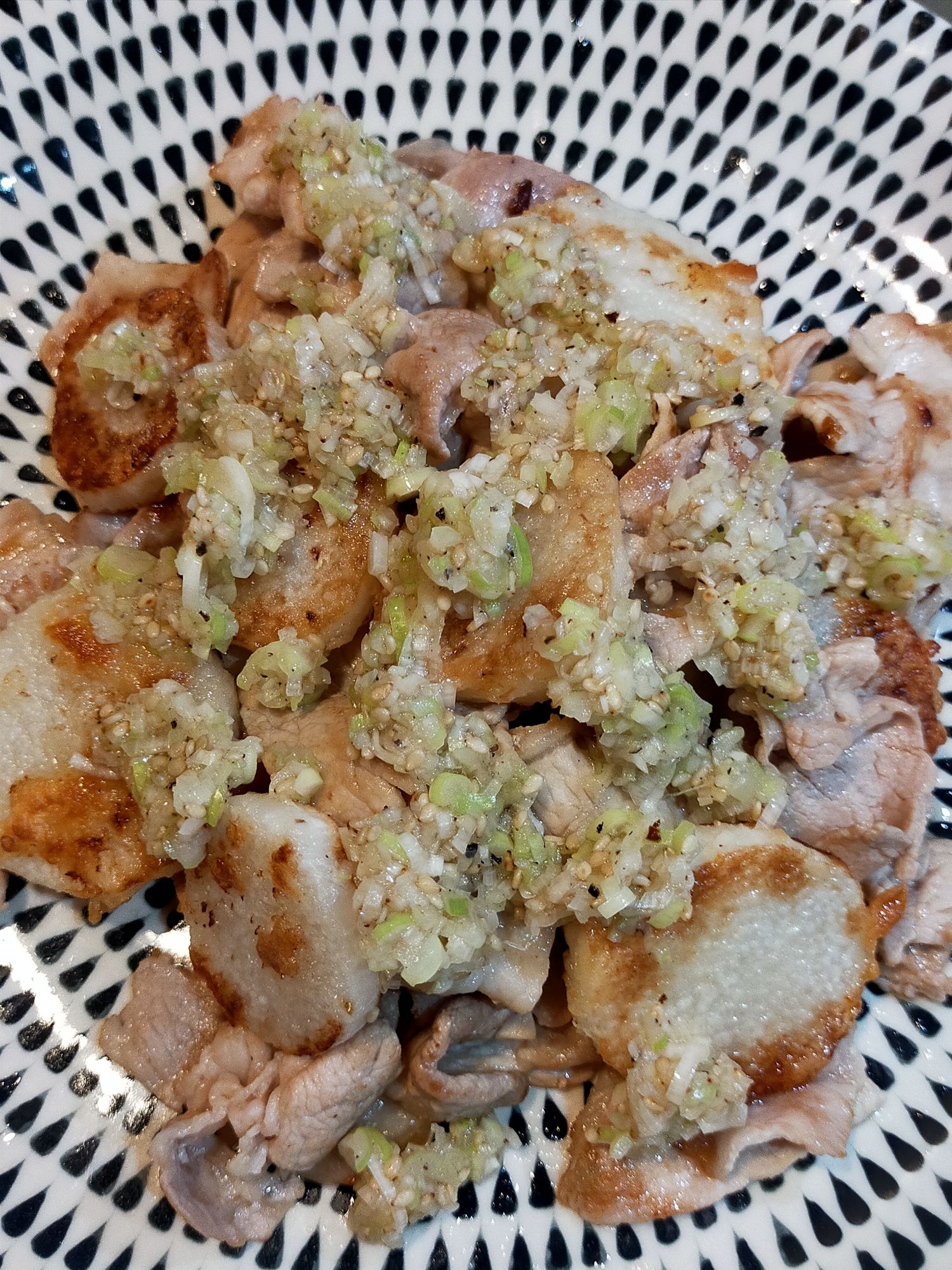 多古米呼ぶ！大和芋&ポークのネギ塩ダレ